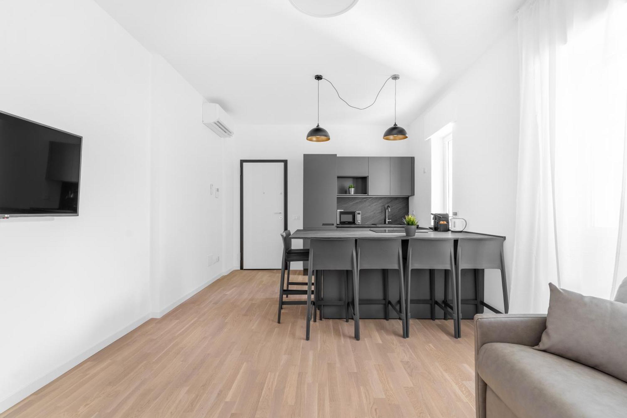 Mi Casa - Appartamento In Ponte Nuovo Mediolan Zewnętrze zdjęcie