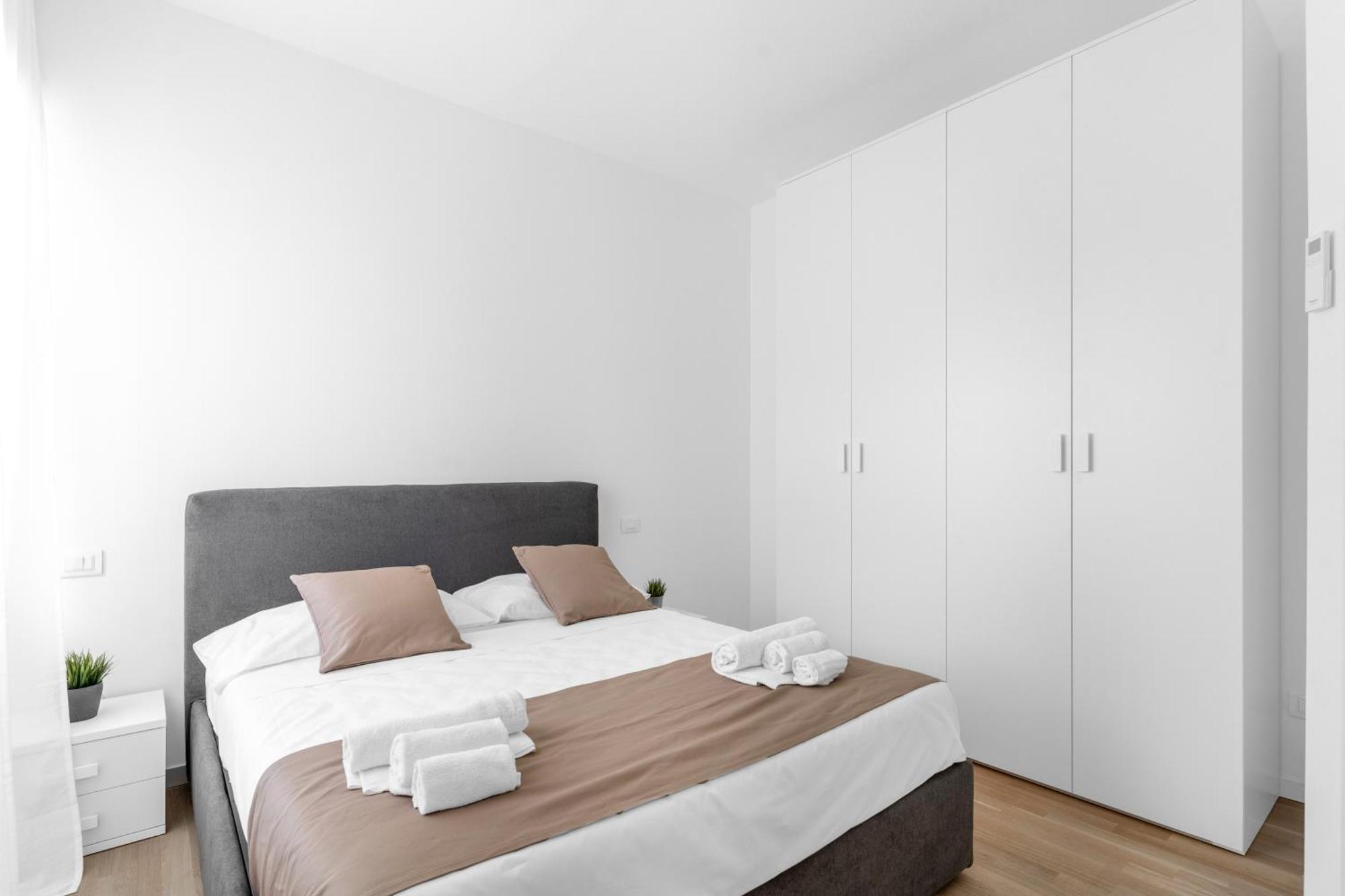 Mi Casa - Appartamento In Ponte Nuovo Mediolan Zewnętrze zdjęcie