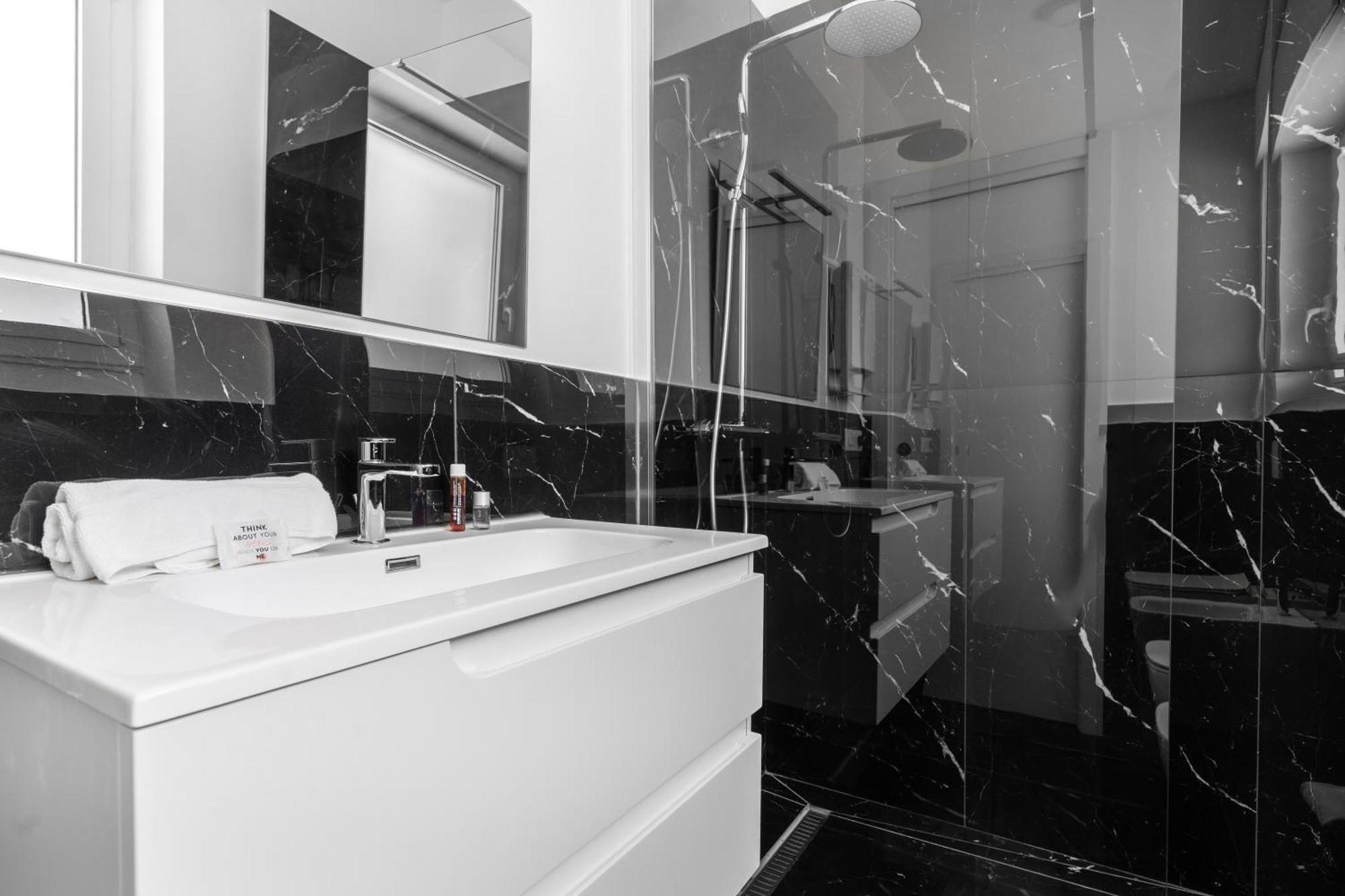 Mi Casa - Appartamento In Ponte Nuovo Mediolan Zewnętrze zdjęcie