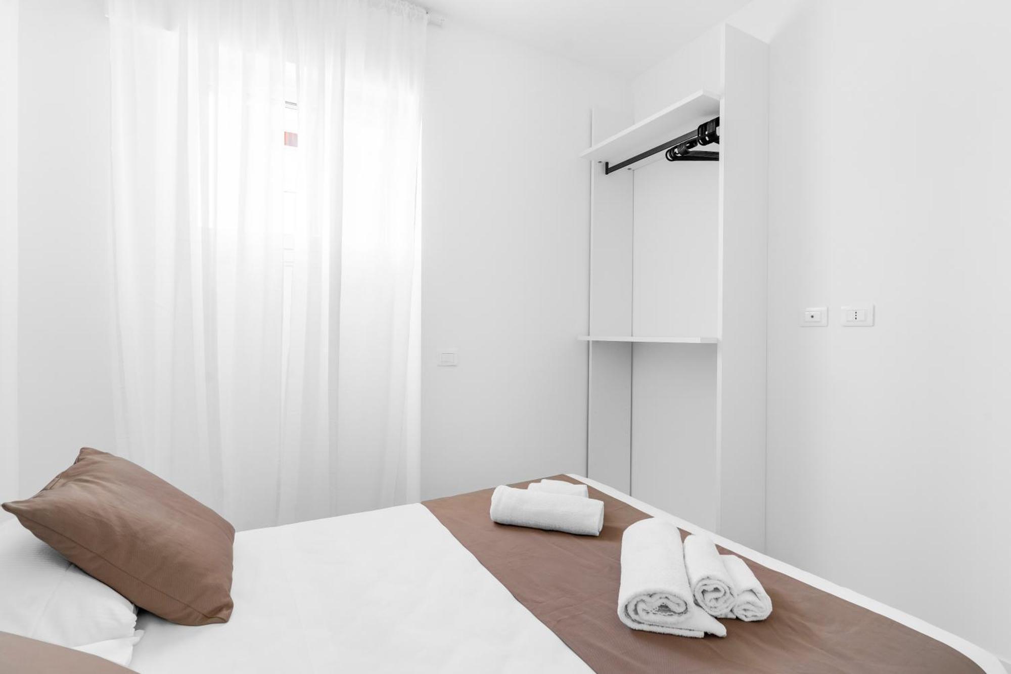 Mi Casa - Appartamento In Ponte Nuovo Mediolan Zewnętrze zdjęcie