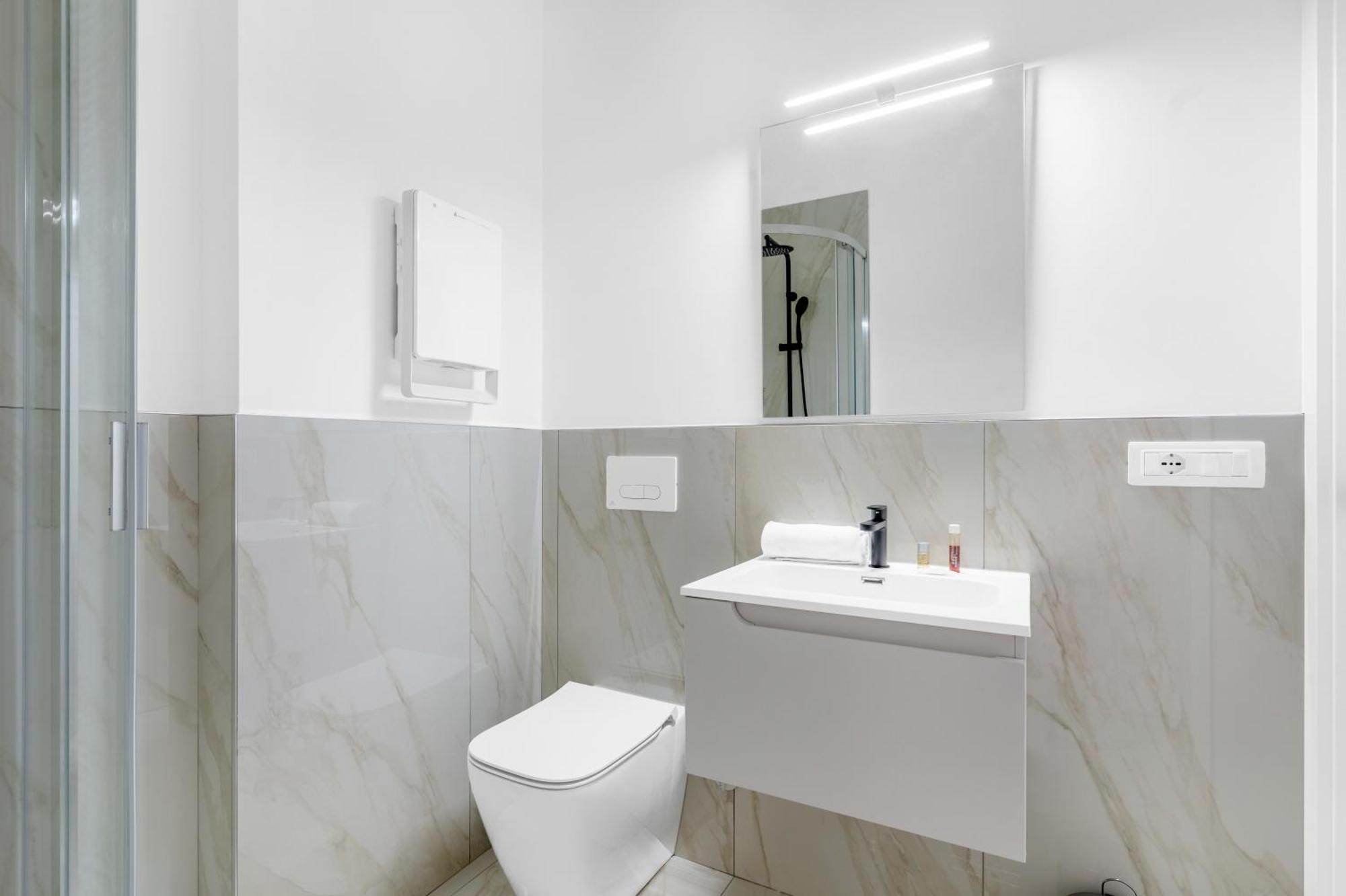 Mi Casa - Appartamento In Ponte Nuovo Mediolan Zewnętrze zdjęcie