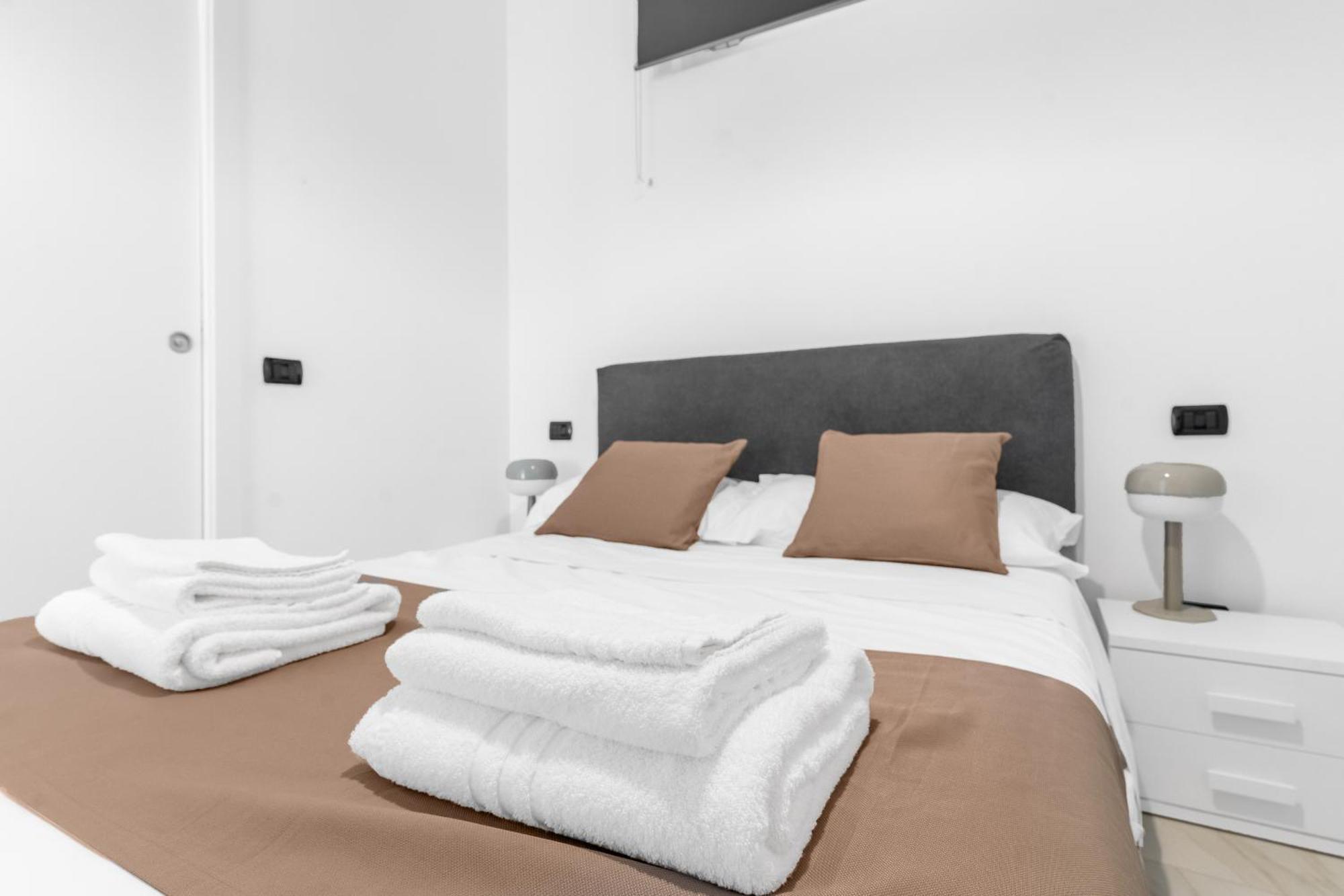 Mi Casa - Appartamento In Ponte Nuovo Mediolan Zewnętrze zdjęcie