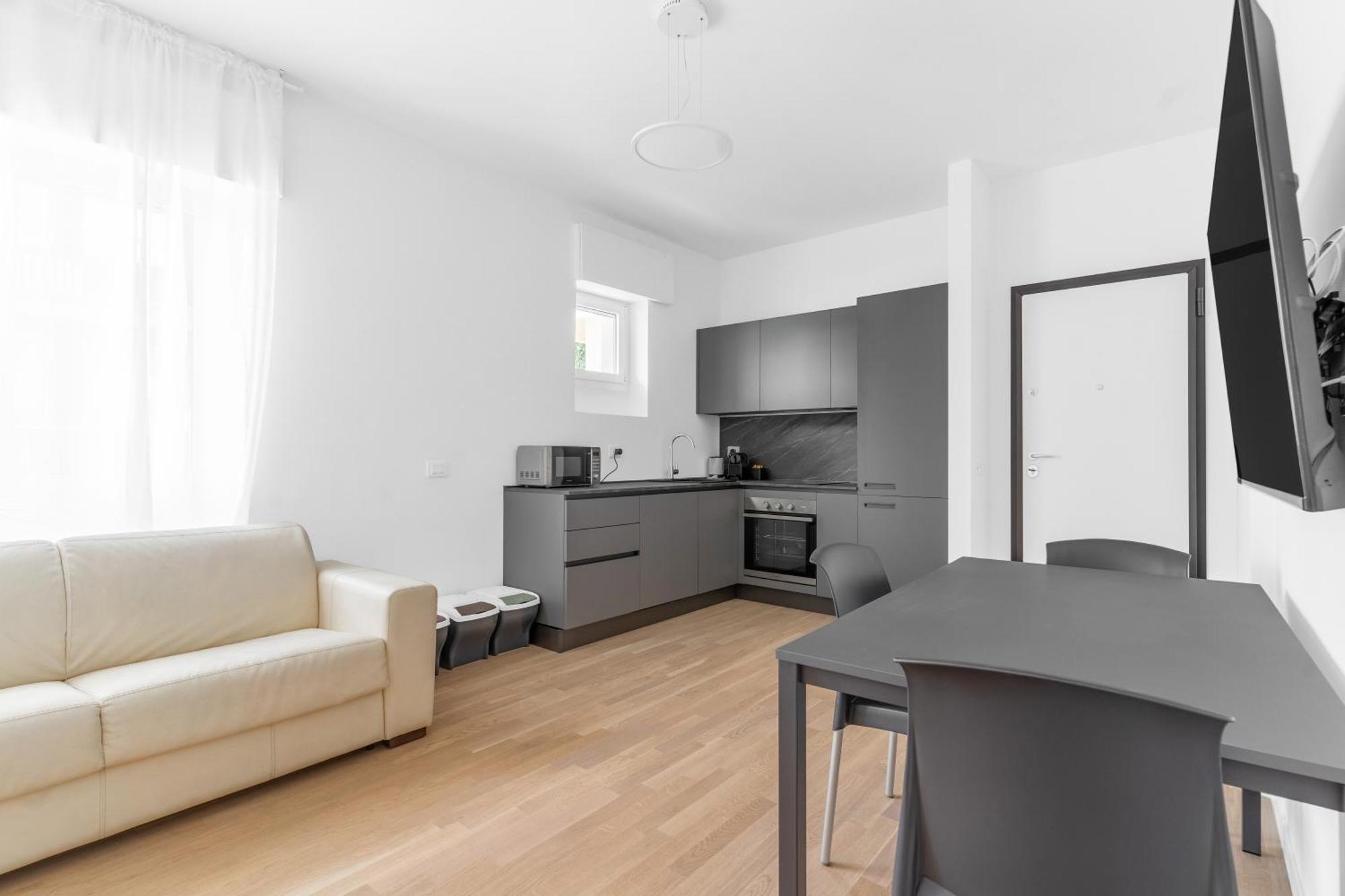Mi Casa - Appartamento In Ponte Nuovo Mediolan Zewnętrze zdjęcie