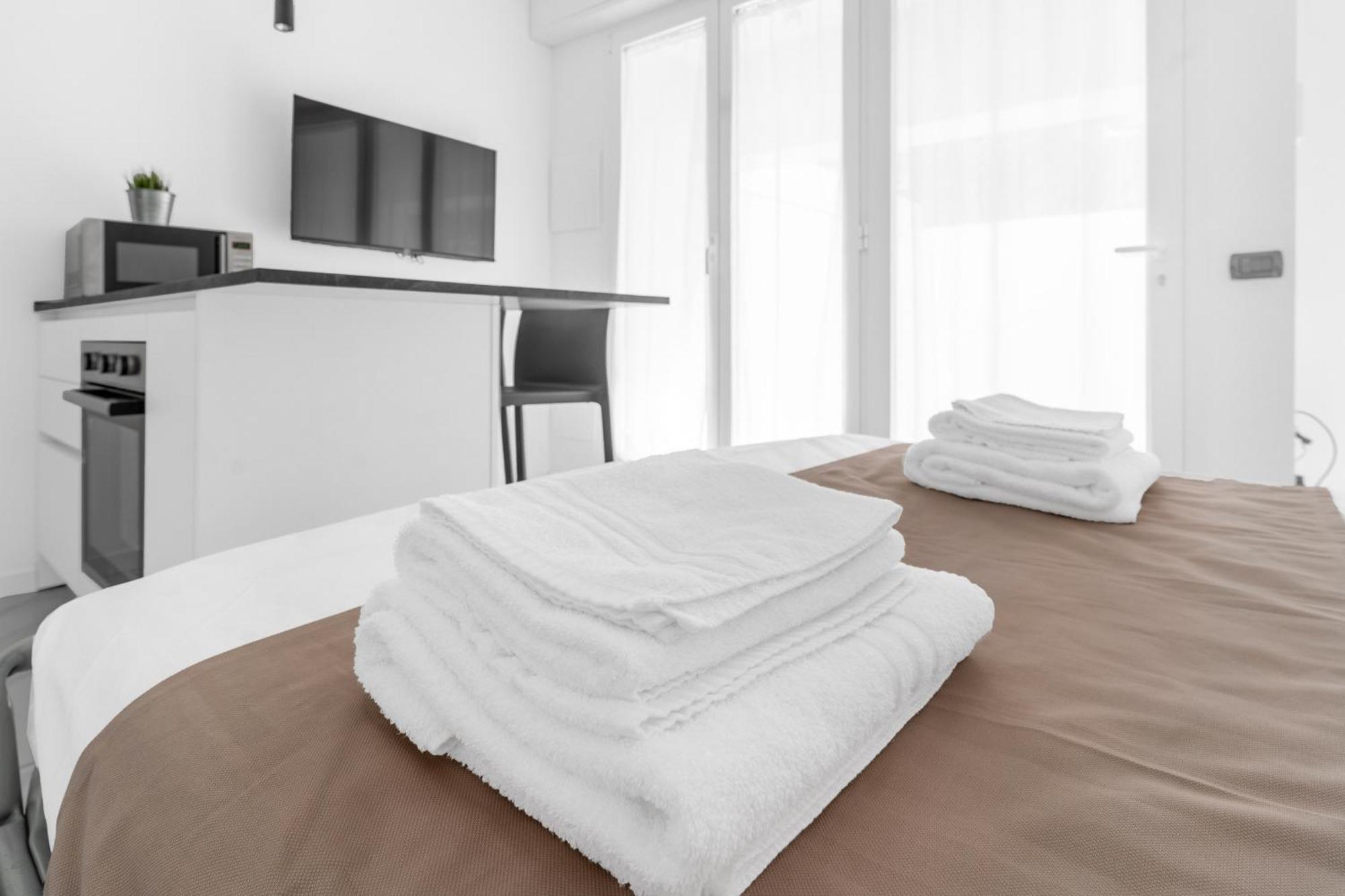 Mi Casa - Appartamento In Ponte Nuovo Mediolan Zewnętrze zdjęcie