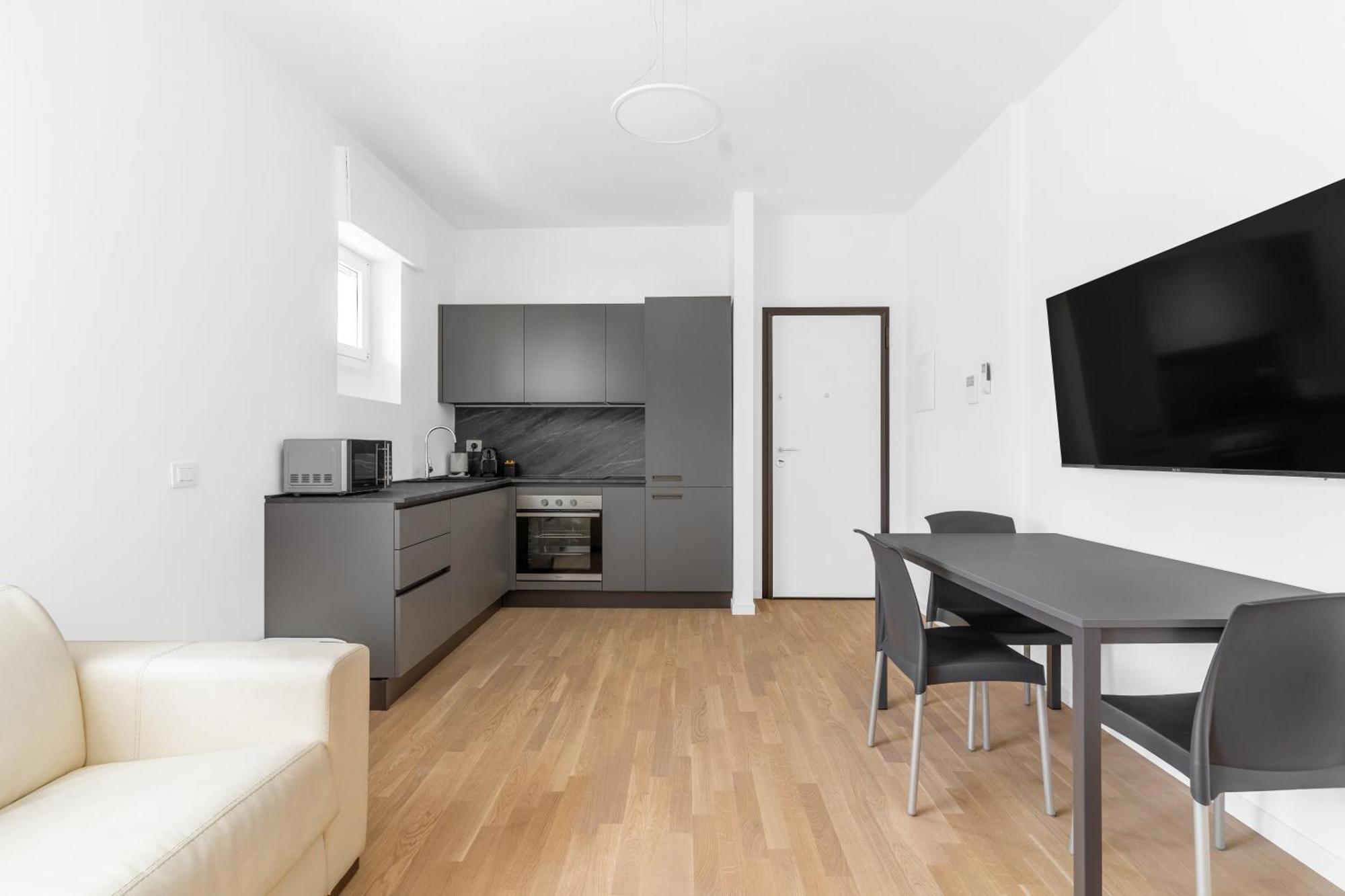 Mi Casa - Appartamento In Ponte Nuovo Mediolan Zewnętrze zdjęcie