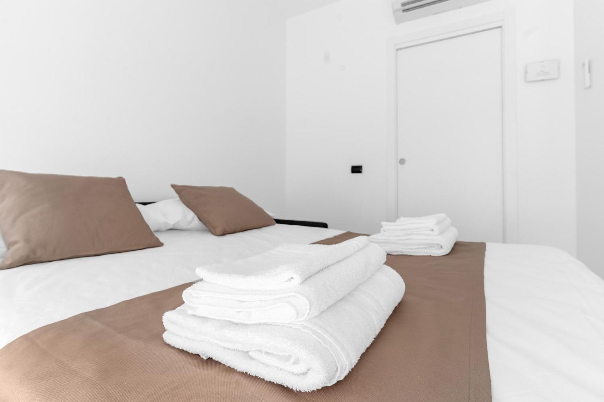 Mi Casa - Appartamento In Ponte Nuovo Mediolan Zewnętrze zdjęcie