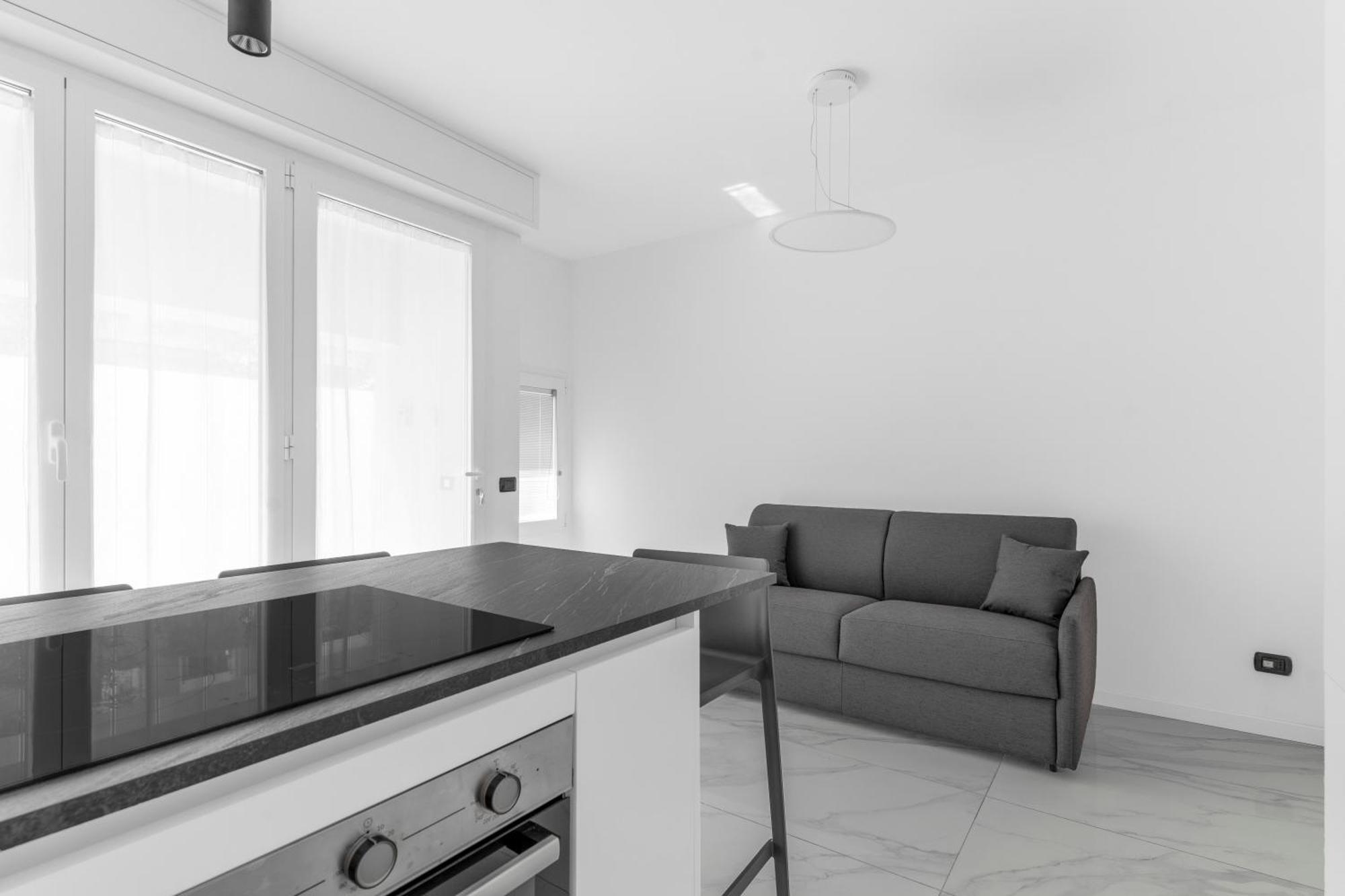 Mi Casa - Appartamento In Ponte Nuovo Mediolan Zewnętrze zdjęcie