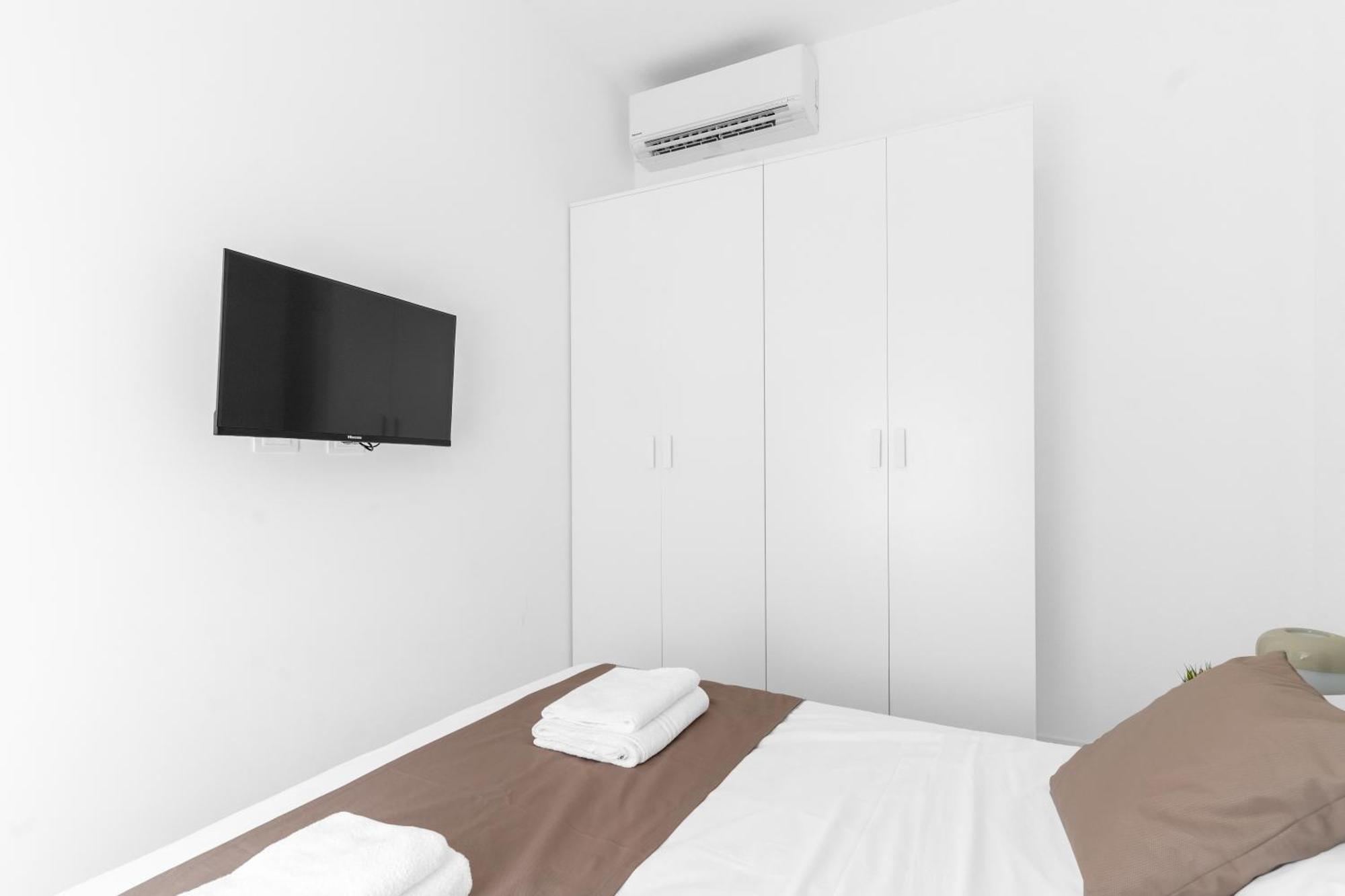 Mi Casa - Appartamento In Ponte Nuovo Mediolan Zewnętrze zdjęcie