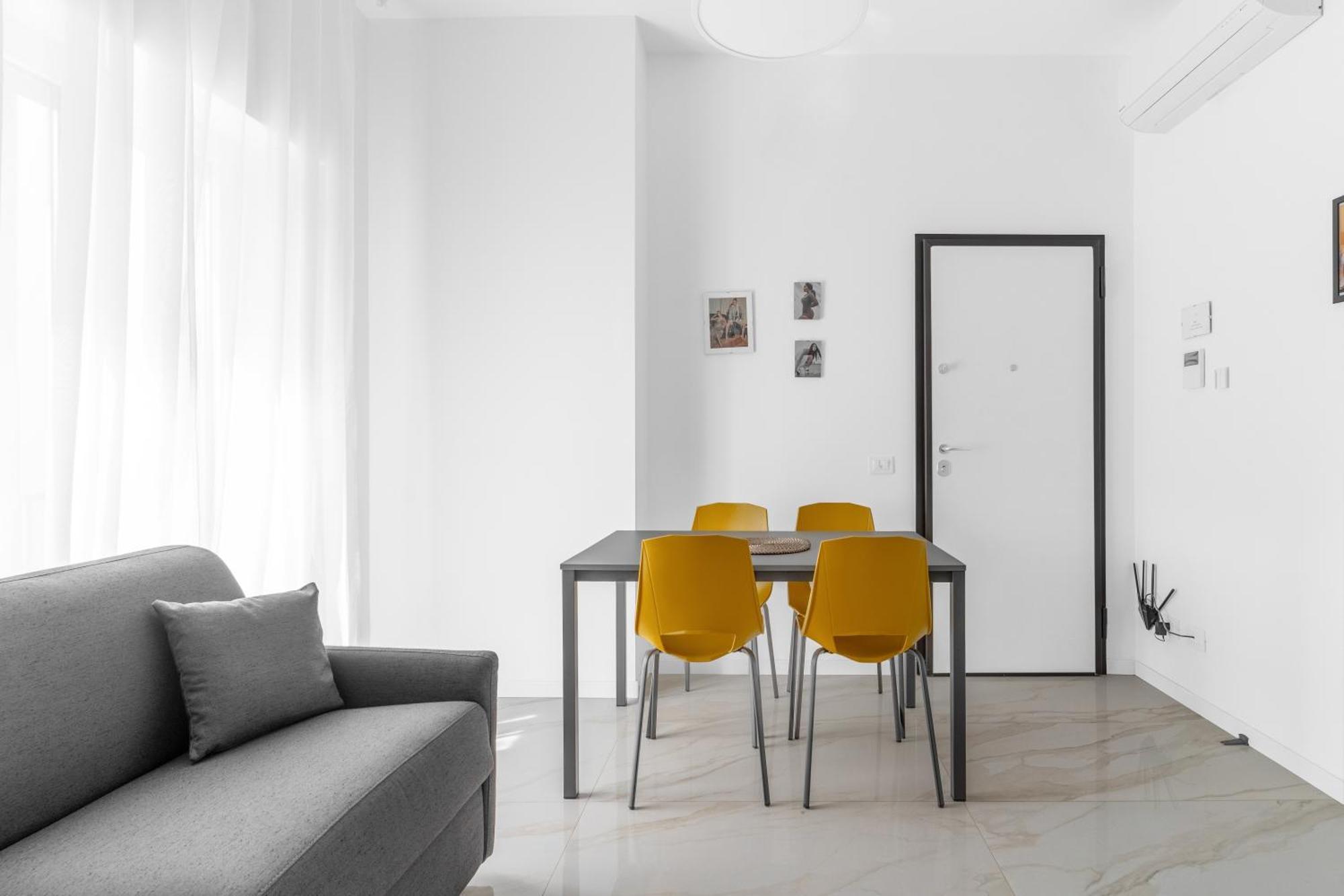 Mi Casa - Appartamento In Ponte Nuovo Mediolan Zewnętrze zdjęcie